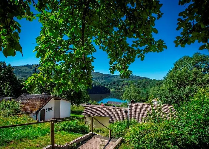 Vakantiehuis Feriendomizil Haus Am Biersdorf